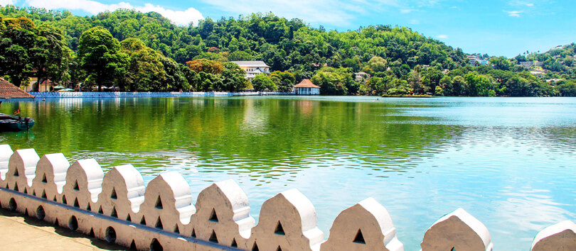 Kandy Lake
