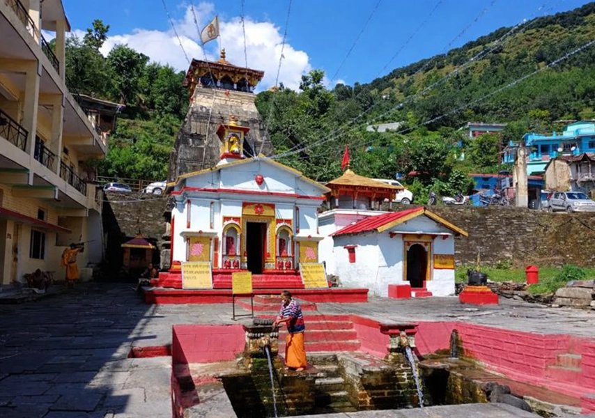 Kashi Vishwanath Temple in Uttarkashi
