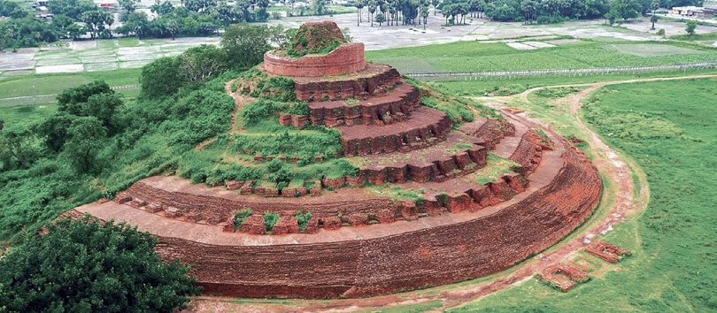 Kesariya Stupa in Kesariya