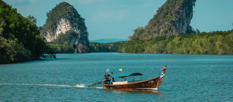 Khao Khanab Nam Mountains