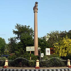 Kirti Stambh in Vadodara (Baroda)