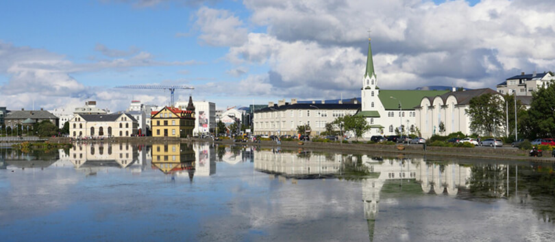 Lake Tjornin