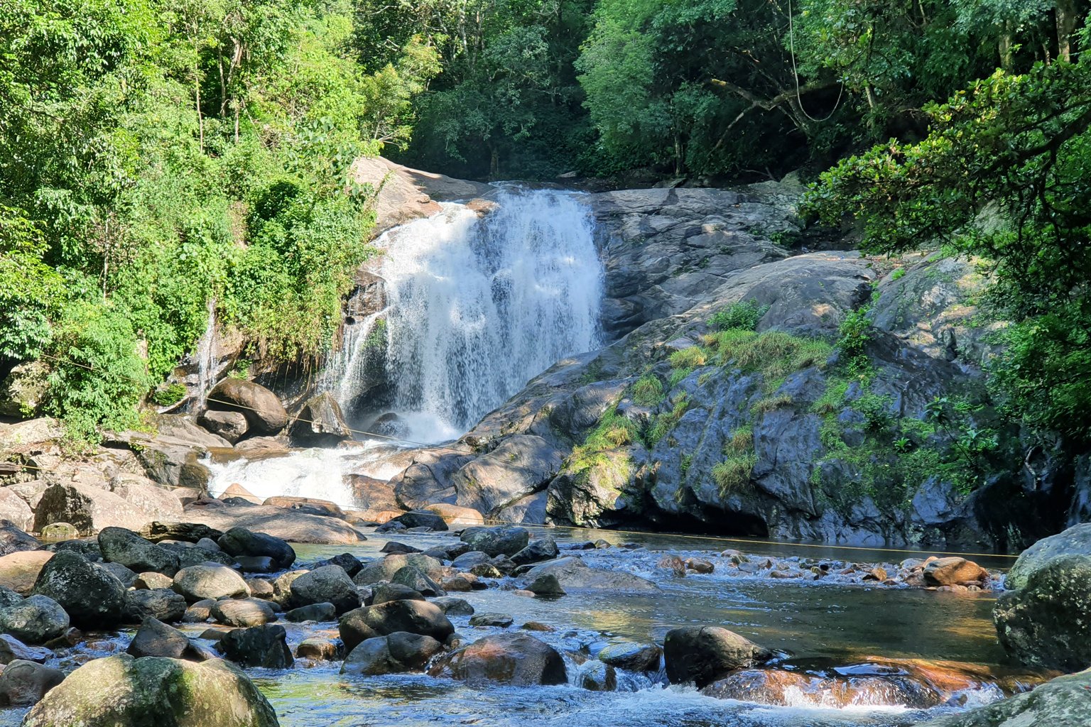 Lakkom Waterfalls