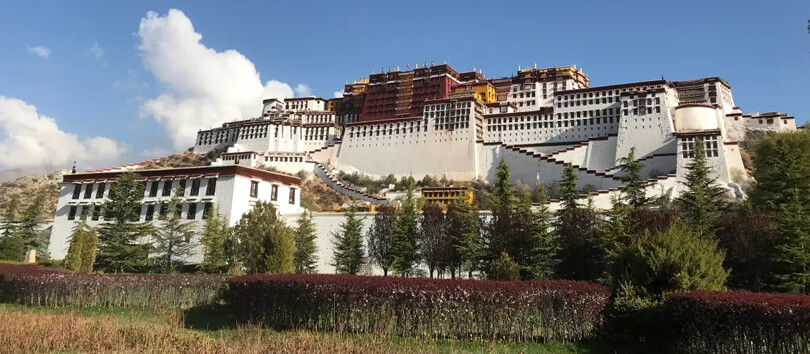 Lama Palace