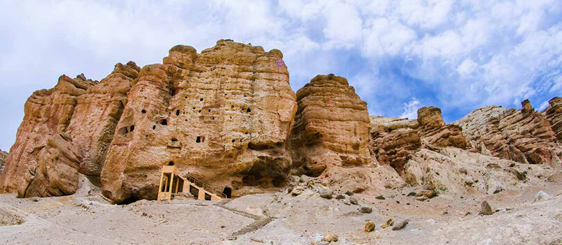 Luri Cave