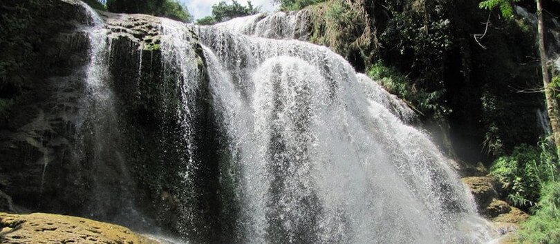 Mo Waterfall