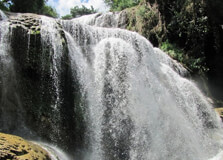 Mo Waterfall in Yen Bai