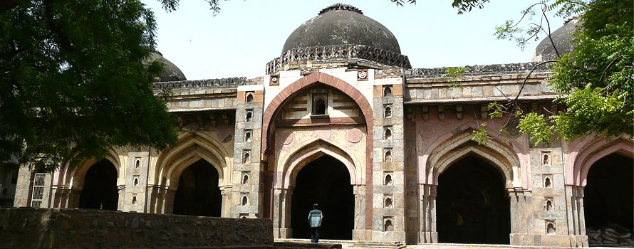 Moth Ki Masjid