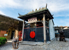 Na Tcha Temple in Macau