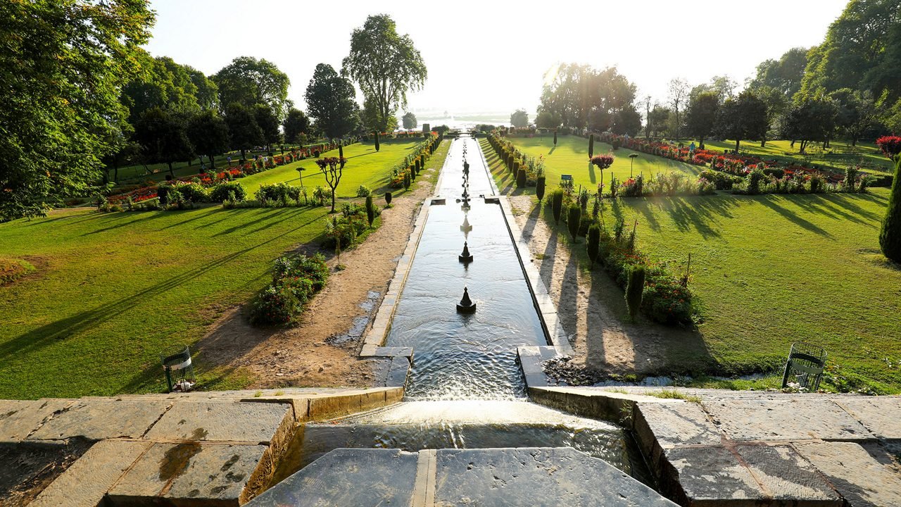 Nishat Bagh in Srinagar