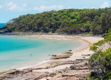 Noosa Main Beach in Sunshine Coast