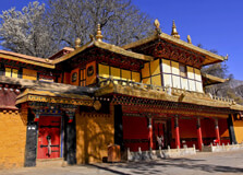 Norbulingka in Tibet