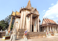 Phnom Preah Theat in Stung Treng