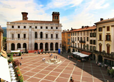 Piazza Vecchia in Bergamo