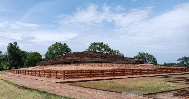 Piprahwa Stupa in Sravasti