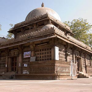 Rani Rupmati^s Mosque