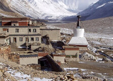 Rongbuk Monastery in Shigatse