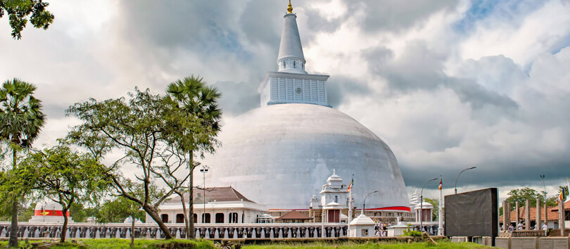 Ruwanwelisaya Stupa