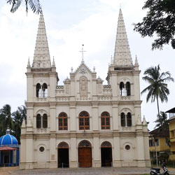 Sant Cruz Baslica Church in Kochi