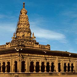 Sharana Basaveshwara Temple in Gulbarga