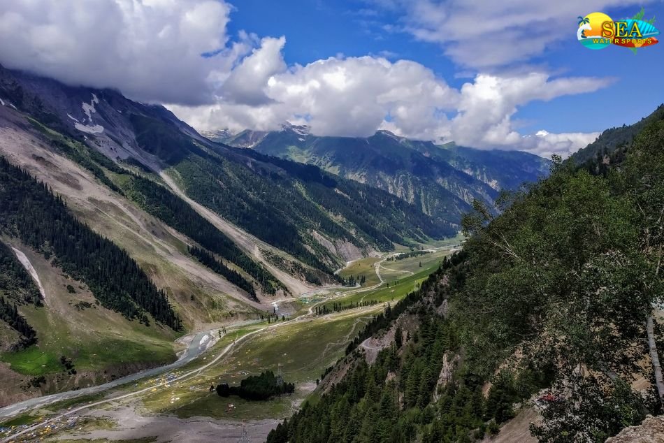 Sind Valley in Ganderbal