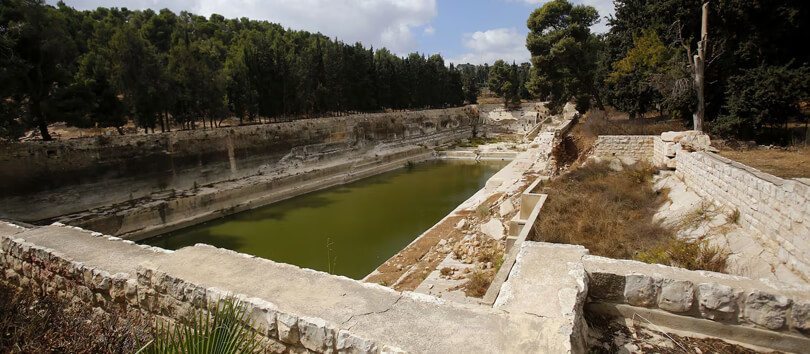 Solomon's Pools