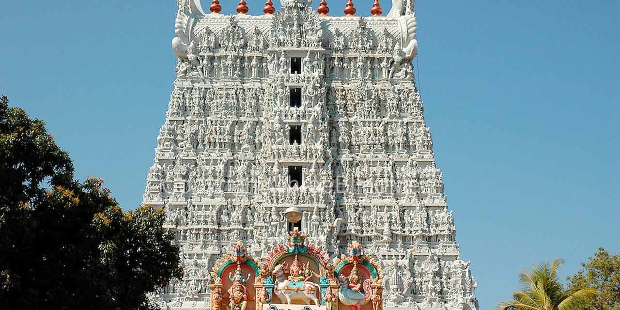 Suchindram Temple in Kanyakumari