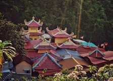 Suoi Do Pagoda in Nha Trang