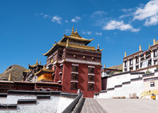 Tashilhunpo Monastery in Tibet