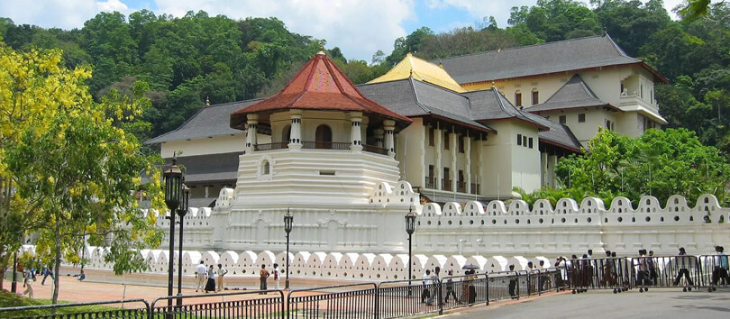 Temple of the Tooth (Sri Dalada Maligawa)