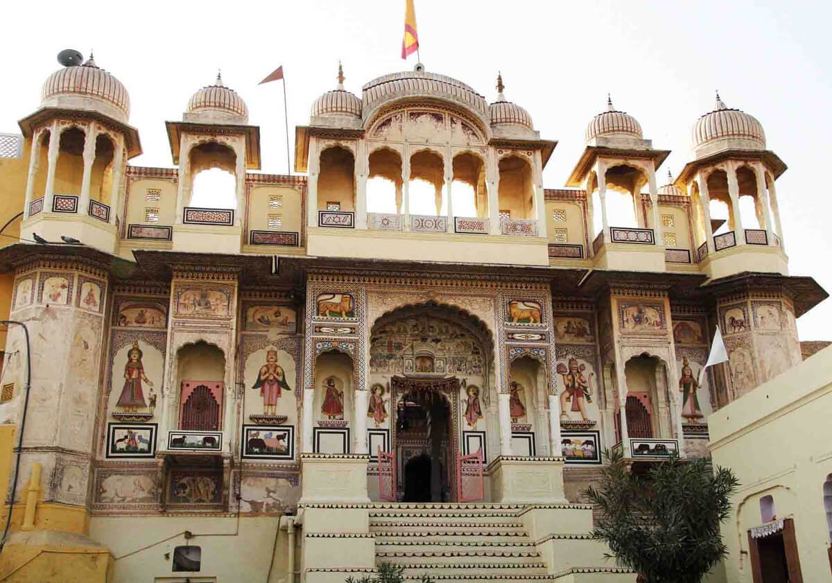 Thakurji Temple in Mandawa