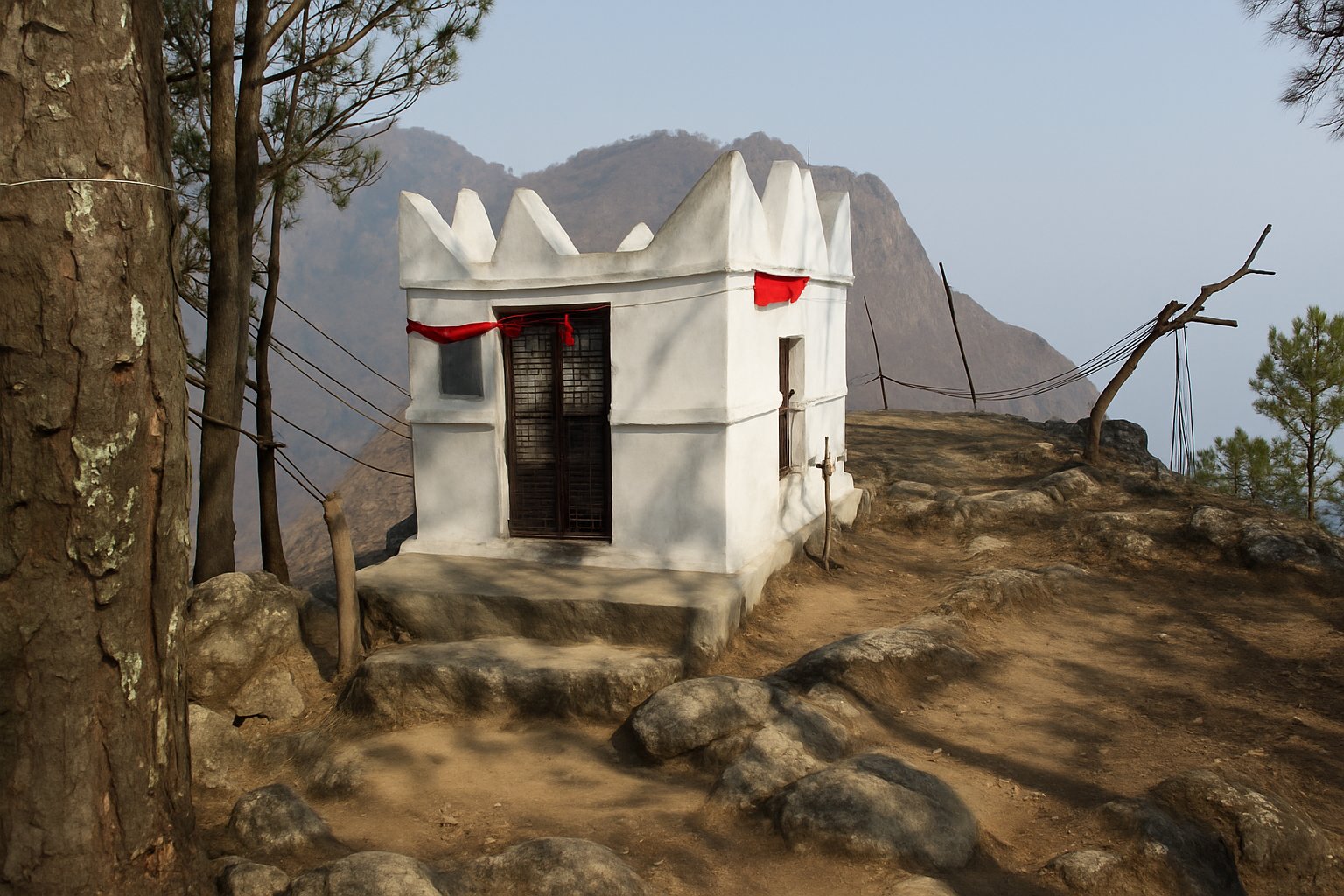 Thani Mai Temple