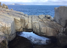The Gap and Natural Bridge in Albany