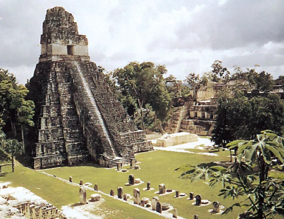 Tikal in Tikal