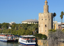 Torre del Oro in Sevilla