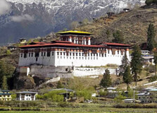 Ugyen Pema Woedling Zangthopelri in Paro