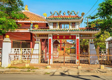 Van Thuy Tu Temple in Phan Thiet