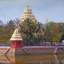 Vandiyur Mariamman Teppakulam in Madurai