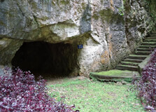 Viengxay Caves in Xam Neua