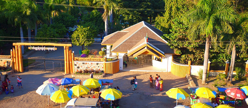 Yadanabon Zoological Gardens