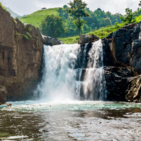 Zarwani Waterfall in Narmada