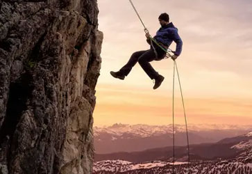 Top rappelling tour packages for cliff adventures
