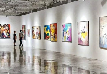 Top art galleries tour packages for cultural exploration