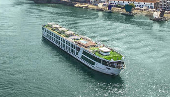 Top river cruising tour packages for scenic river rides