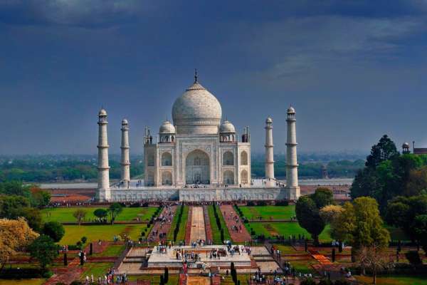 Moonlight Taj Mahal Tour Image