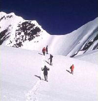 Delhi - Shimla - Manali - Dharamshala - Dalhousie - Chandigarh - Delhi Tour Package