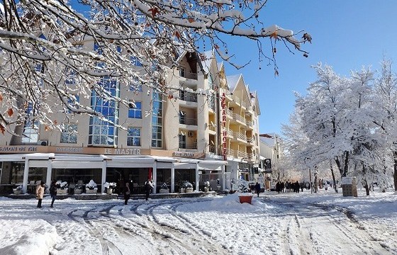 Day Tour To Azrou And Ifrane