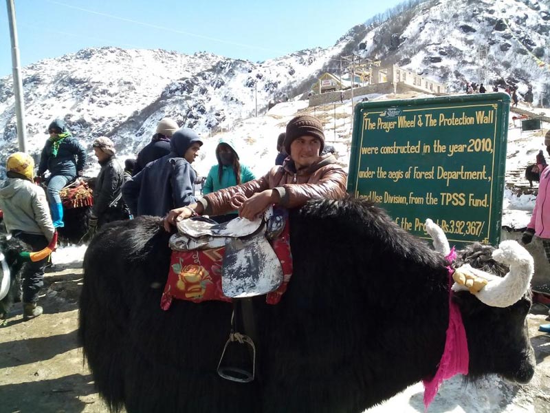 Gangtok - Lachung - Lachen - Pelling Sikkim - Darjeeling Tour