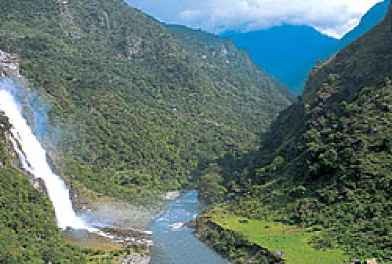 Guwahati - Kamakhya - Assam - Bhalukpong - Dirang - Tawang - Bomdila Tours