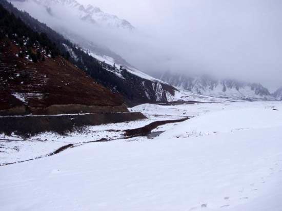 Jammu - Srinagar - Sonamarg - Gulmarg - Pahalgam Tour
